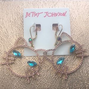 Betsy Johnson Cat Face Dangle Earrings